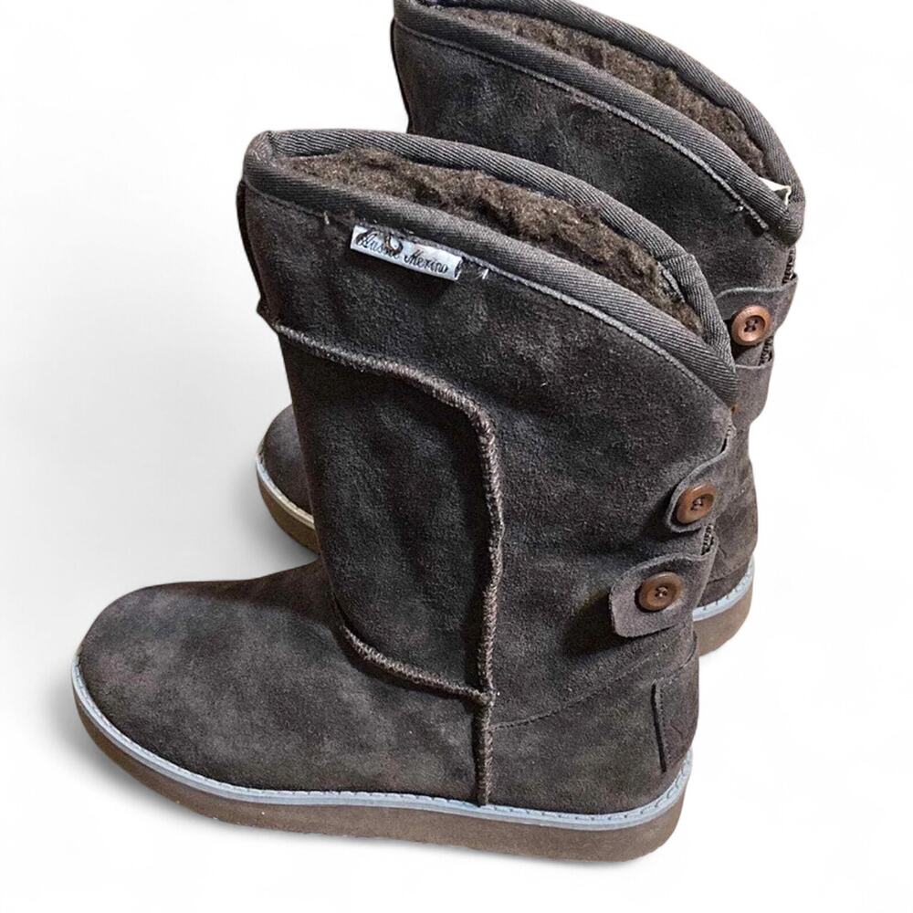 New in Box Aussie Merino Women’s Chocolate Phillips Boots Sz 6
